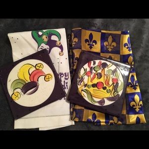 Melinda trivets w/Mardi Gras hand towel and scarf